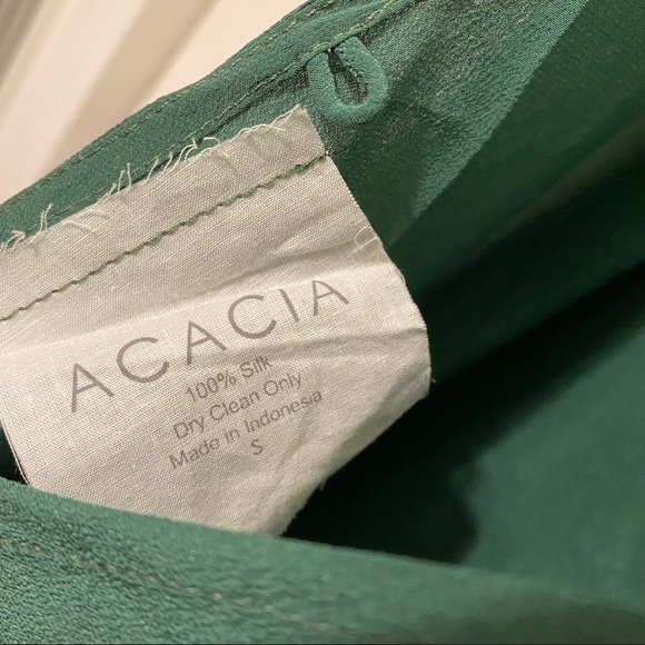 *SOLD* Acacia Silk Green Dress - Picture 5 of 5